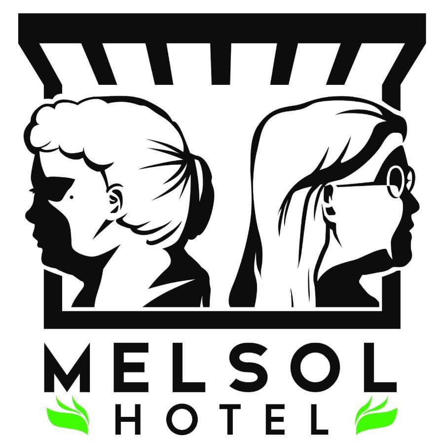 Melsol Hotel Bantay Exterior photo